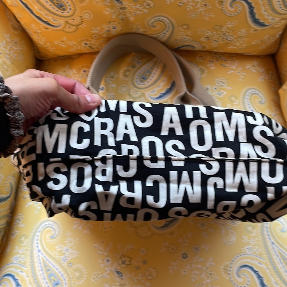 Marc By Marc Jacobs Black Tote with Multicolor Graphic - Picture 5 of 9